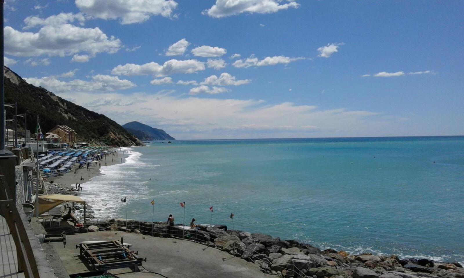 Come A Casa Deiva Marina Bagian luar foto