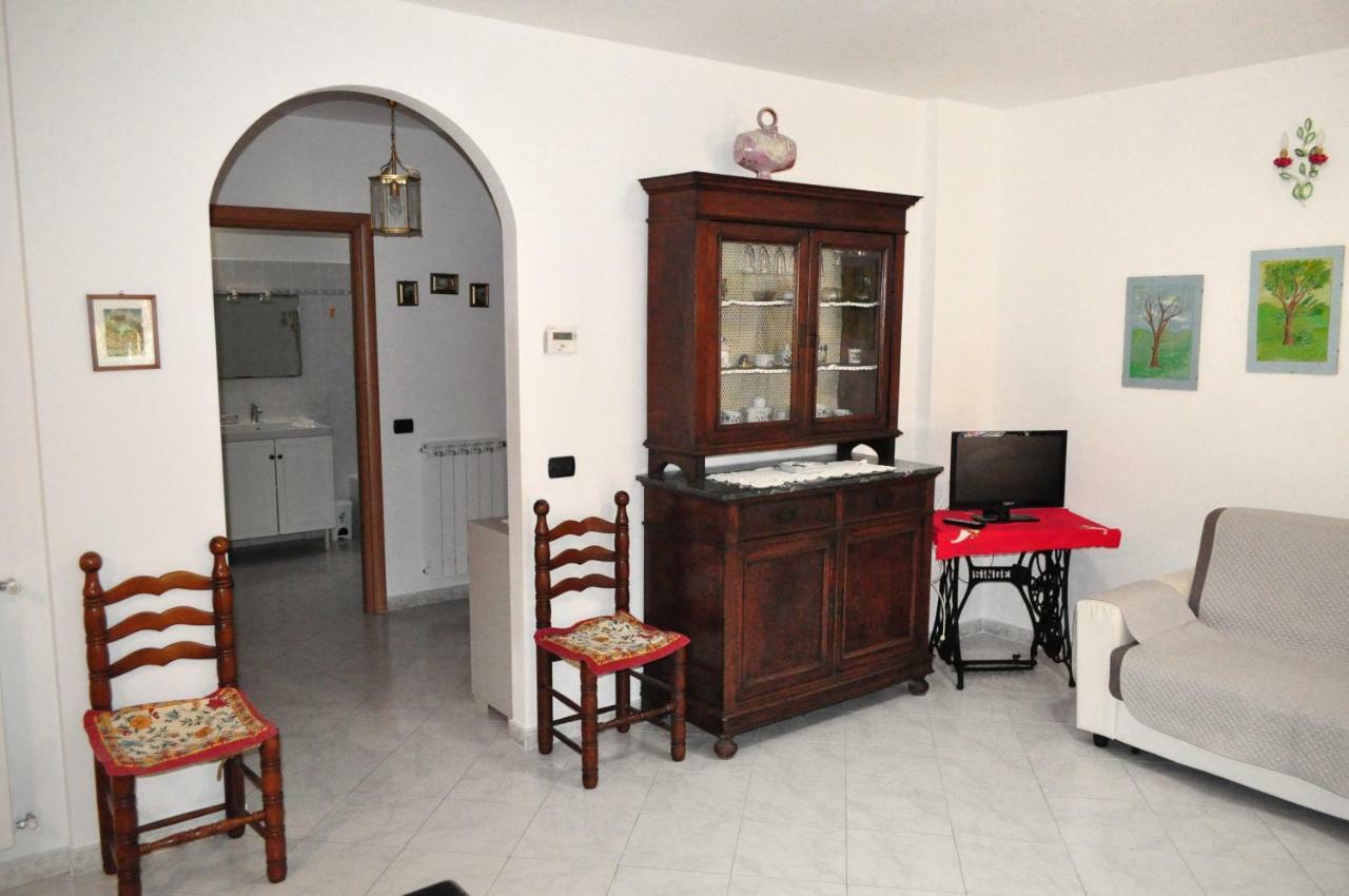 Come A Casa Deiva Marina Bagian luar foto