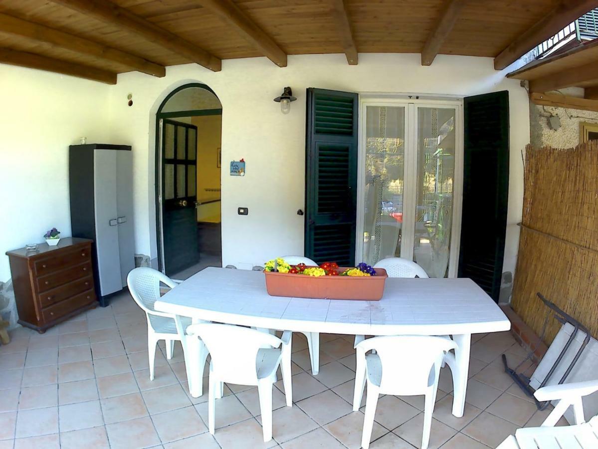 Come A Casa Deiva Marina Bagian luar foto